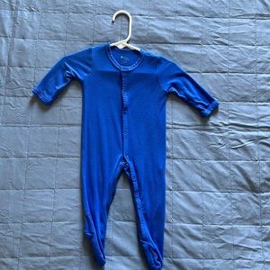 💙KYTE BABY💙 Snap Footie in Indigo (retired color), Size 0-3m.